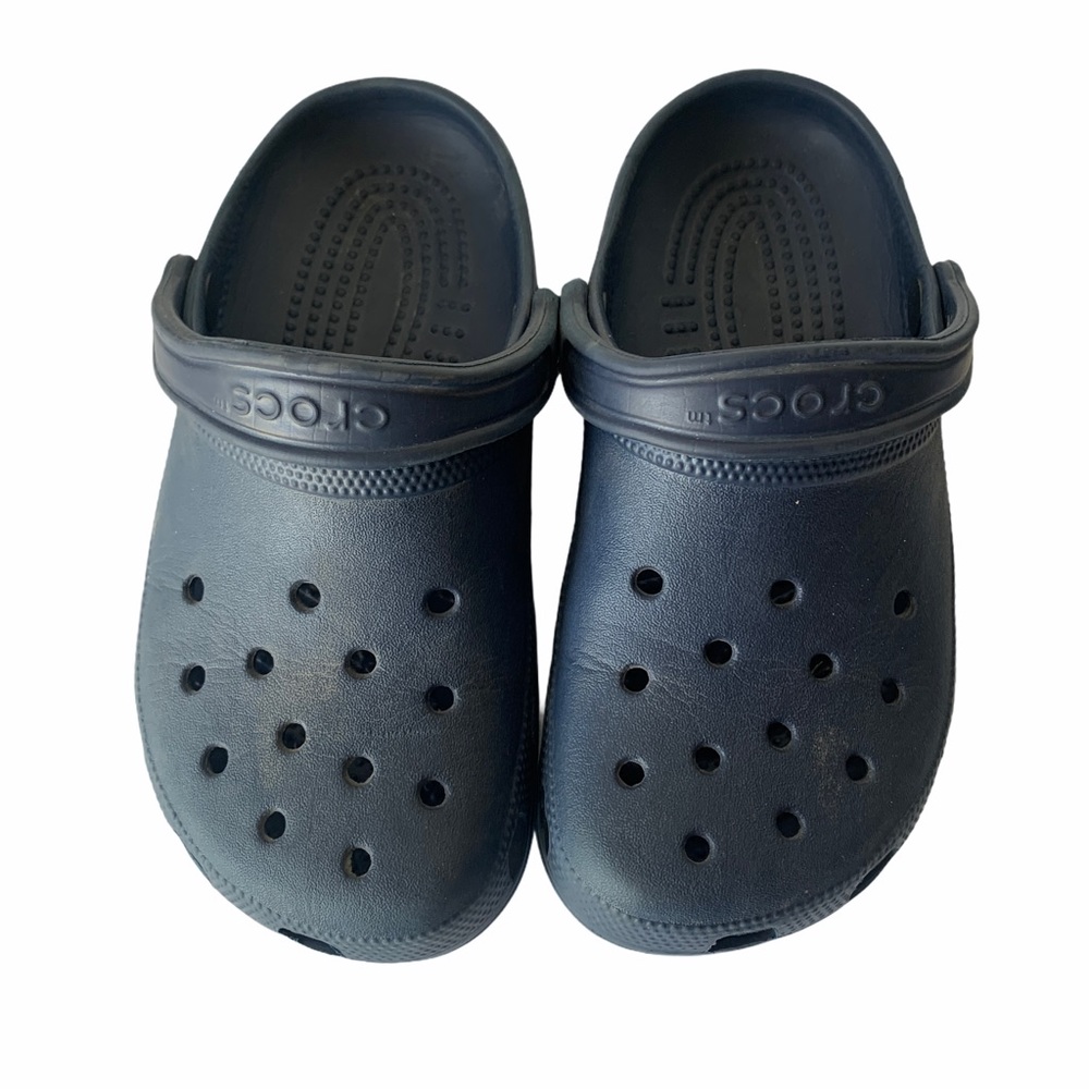 Crocs navy blue